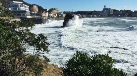 Major storm hits the sea of Akiiya in Japan