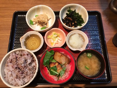 Grilled Hokke fish set meal in Ootoya