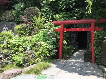 Benten-do hall at Hase Temple in Kamakura